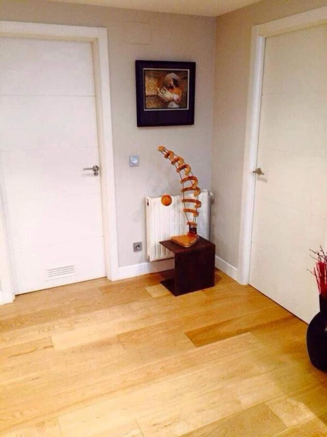 Piso Moderno, Centrico Y Con Garaje Gratis Apartment Bilbao Exterior photo